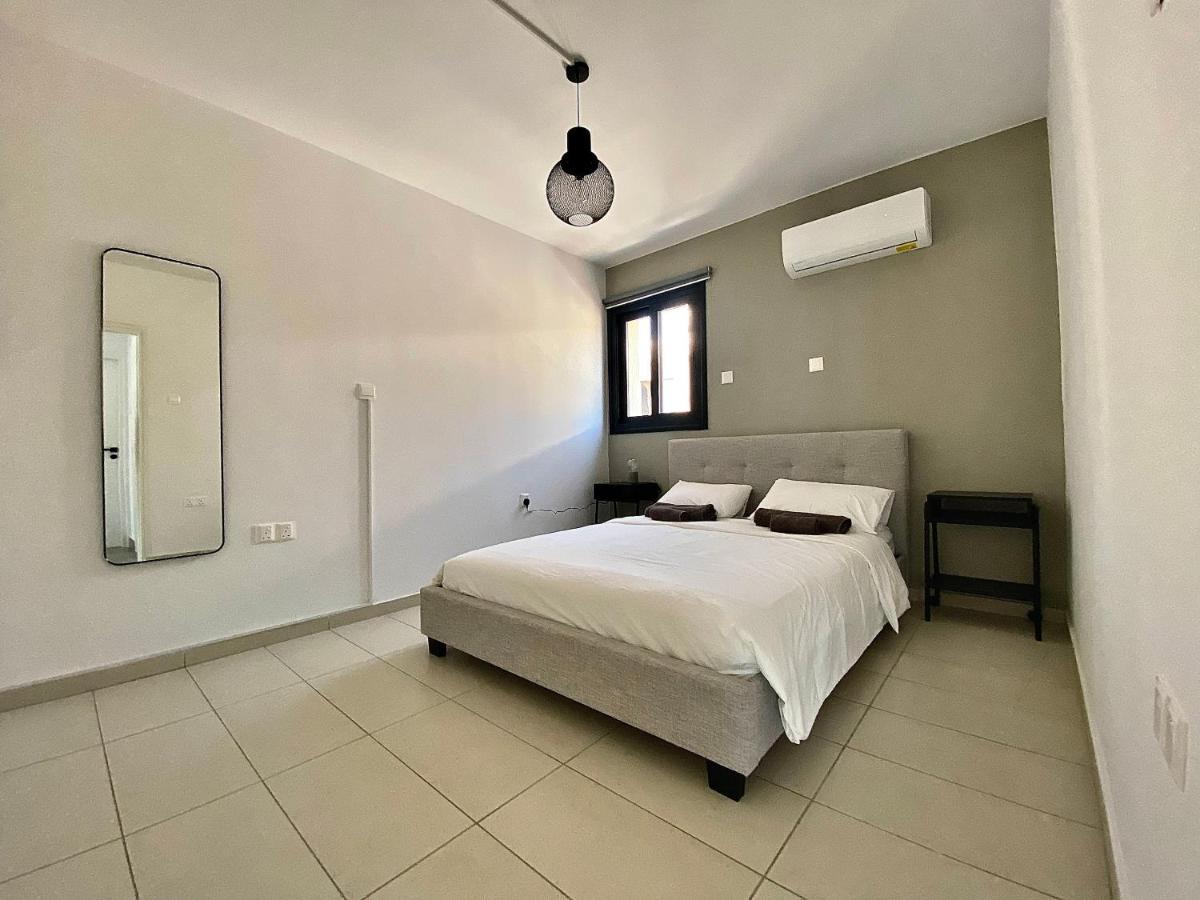 Sea La Vie #2 - Luxury Seaview Apartment بافوس المظهر الخارجي الصورة