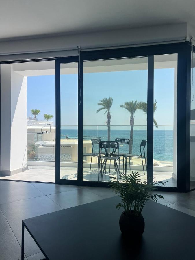 Sea La Vie #2 - Luxury Seaview Apartment بافوس المظهر الخارجي الصورة