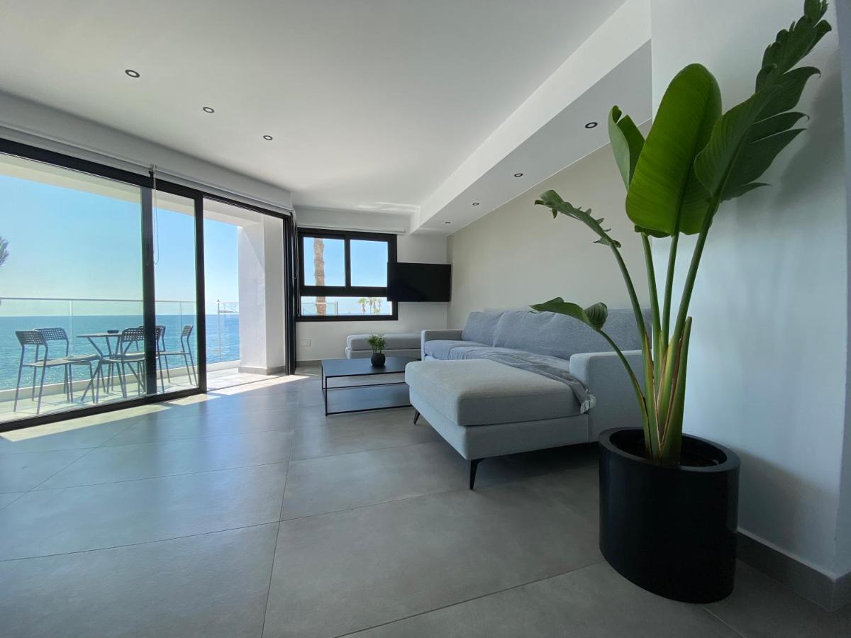 Sea La Vie #2 - Luxury Seaview Apartment بافوس المظهر الخارجي الصورة